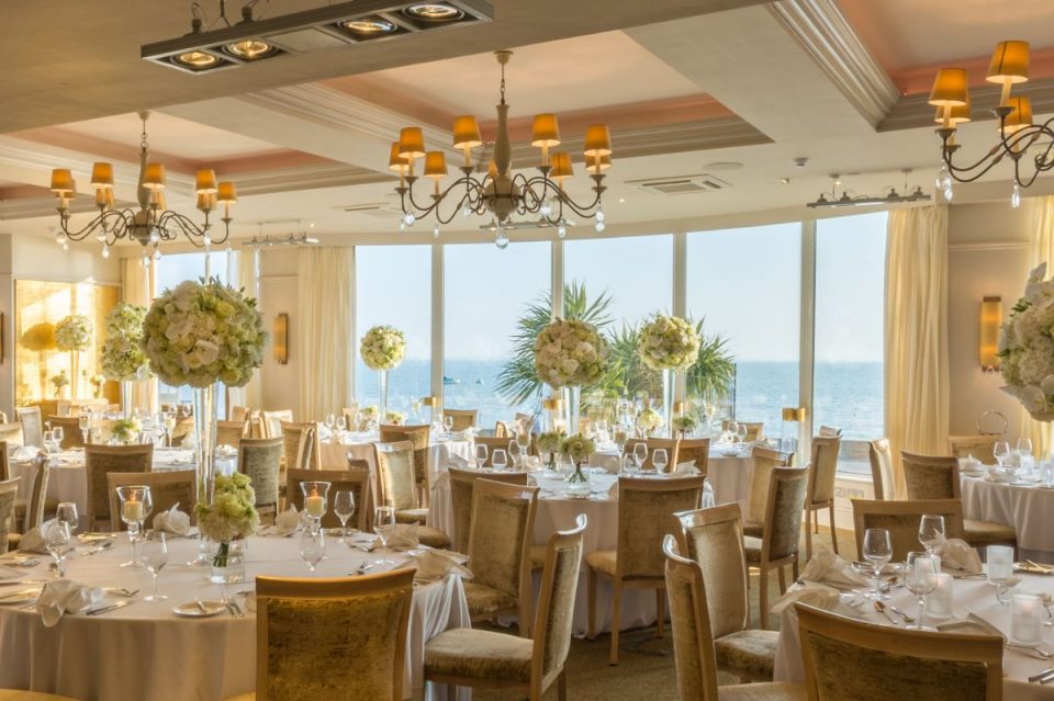 Roslin Beach Hotel, Essex.