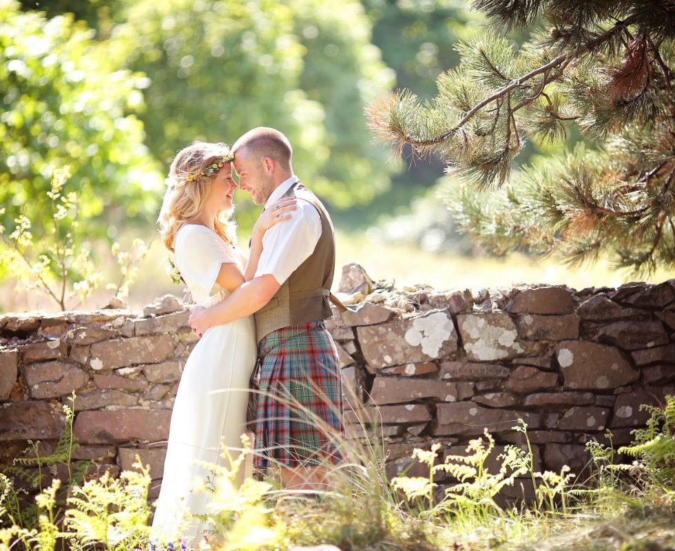 The happy couple in their incredible wedding venue.