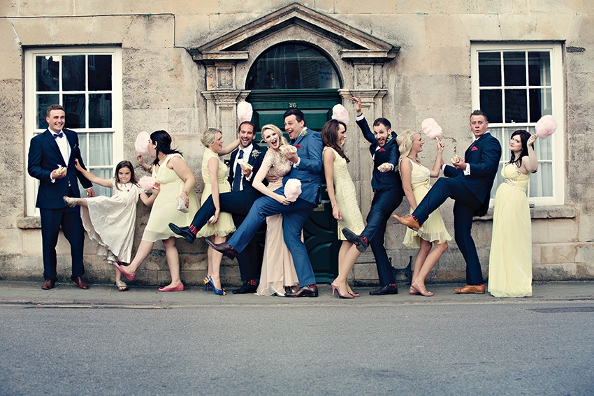 We particularly love the very elegant well-executed kick from the flower girl...