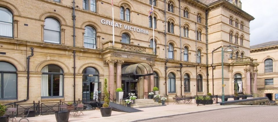 Great Victoria is an ideal city centre West Yorkshire wedding venue.