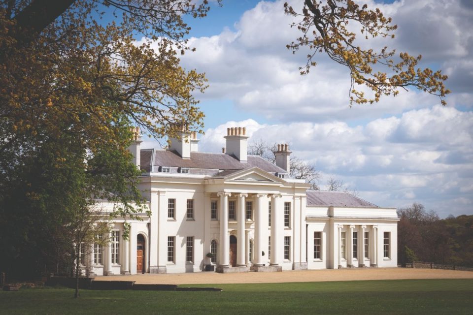 The beautiful manor house in the Hylands Estate!