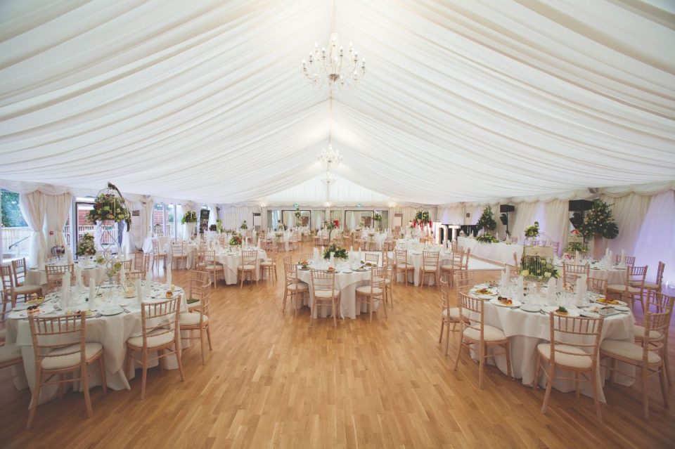 This venue has a mix of contemporary and traditional wedding settings.