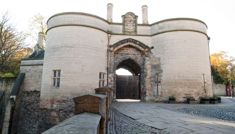 The castle entrance is very impressive and a great photo opportunity!