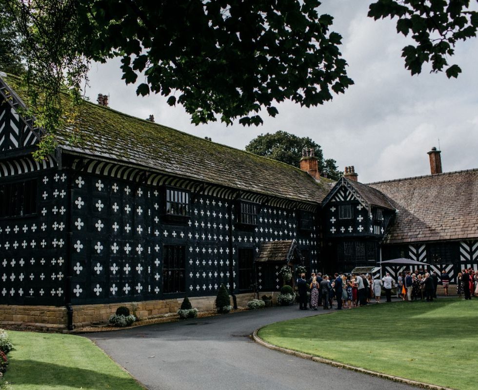 How unique is this gorgeous wedding venue.
