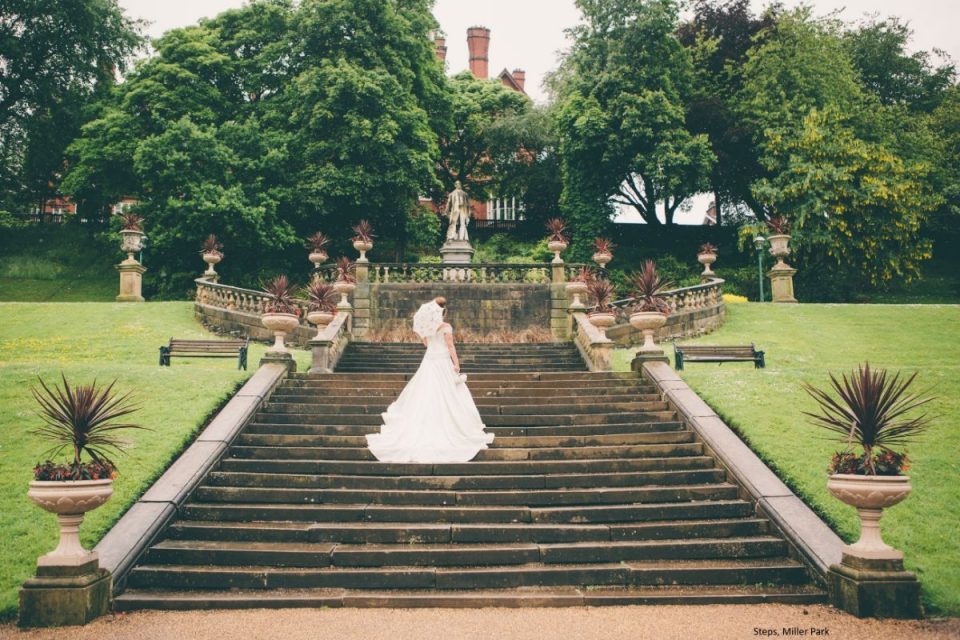 Just imagine the wedding photos you could get in these glorious parks!