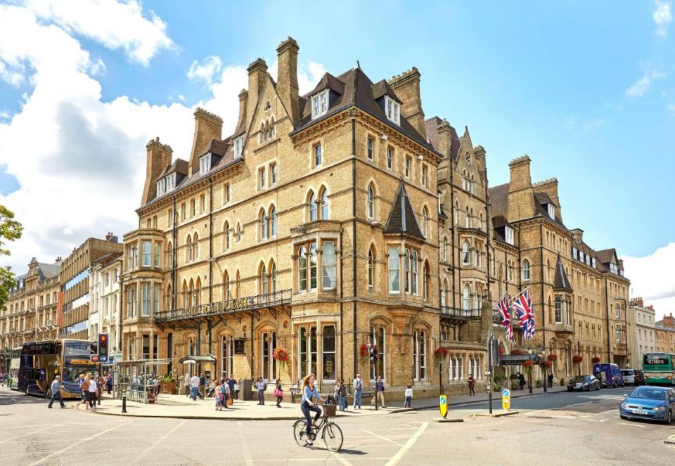 The grand exterior of this five star hotel!