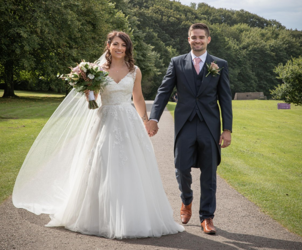 Your entire wedding day photographed by Andy at Rutland Photographic!